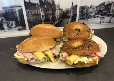 Kanapki i bajgle - BYFYJ DELIKATESY Katowice